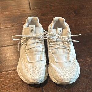 On cloud nova white sneakers